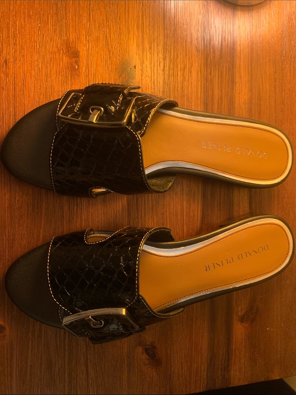 Donald J. Pliner Florence66 Black Croco Patent Leather Mules NIB Buckle Design - Picture 3 of 6